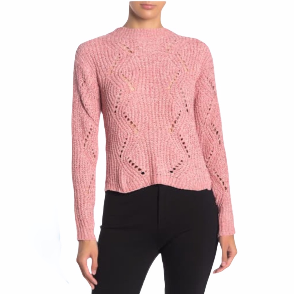 🔥SALES $8 🔥 Love by Design NWT cropped sweater